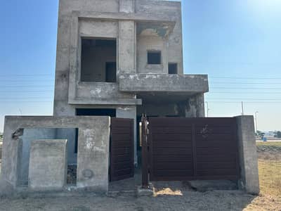 5 Marla Complete House available