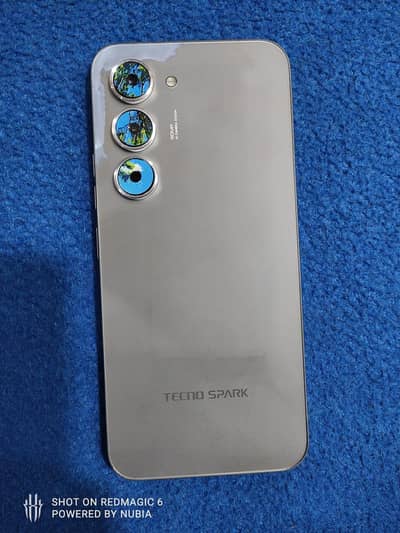 Tecno spark 40 pro