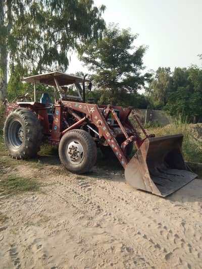 Massey Ferguson 375 bucket