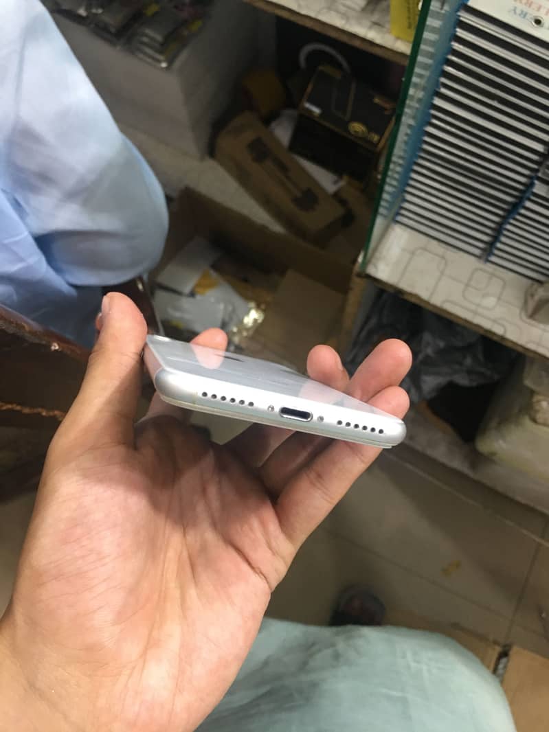 IPHONE 8 PTA APPROVED 3