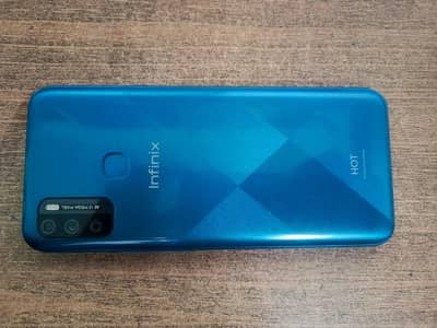 Infinix hot 9 play 4gb 64gb
