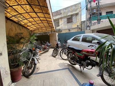 Beautiful Double Story House Near Bibi Pak Daman 14 Marla