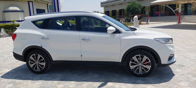 DFSK Glory 580 Pro 2021