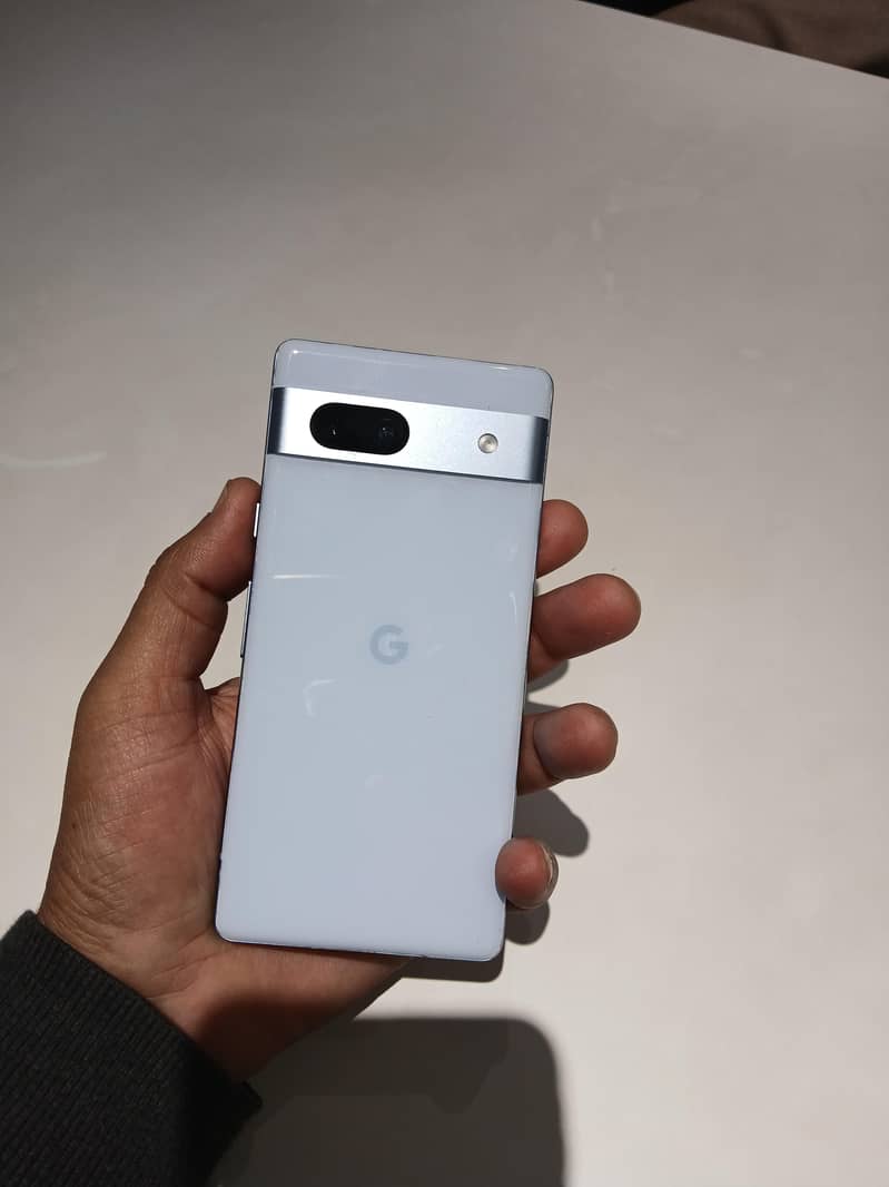 Google Pixel 7A 0