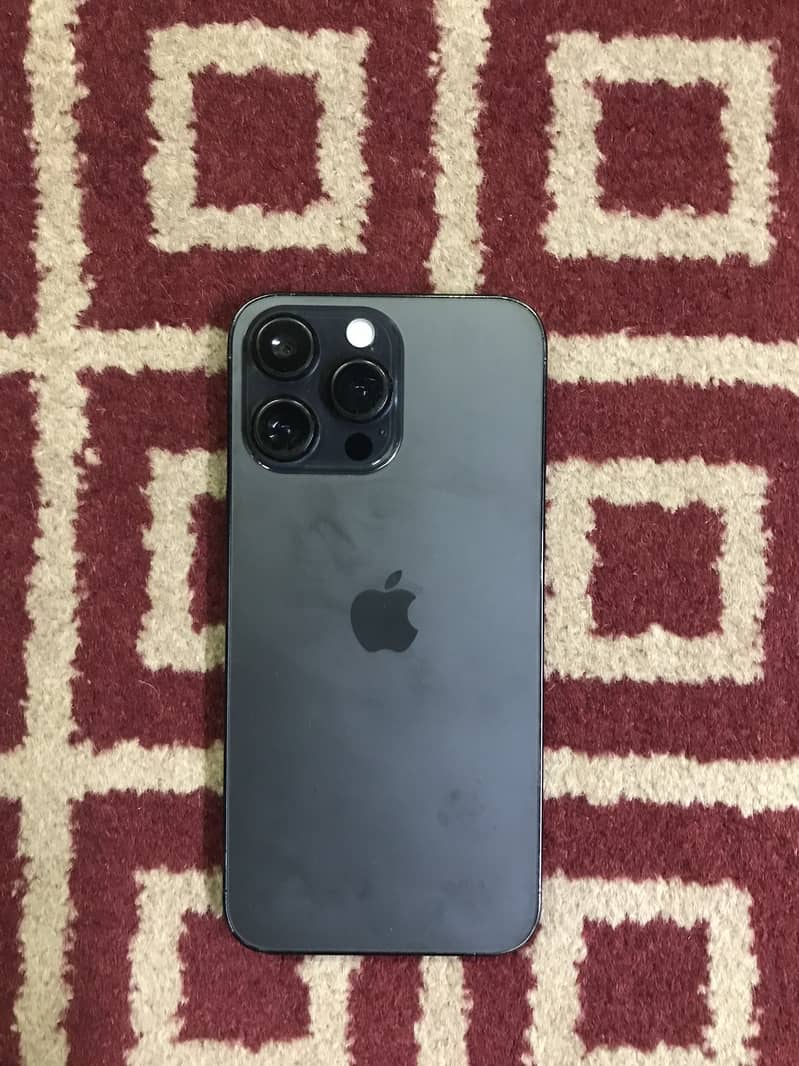 iPhone 14 pro max Patch 5