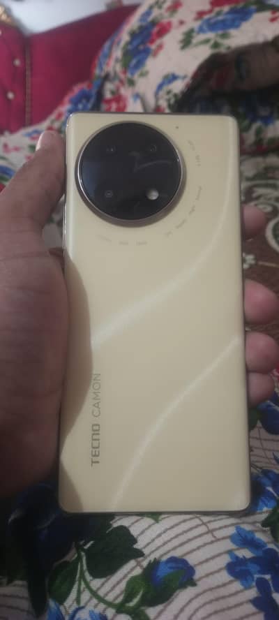 Tecno camon 30s 10/10 condition 8+8/256