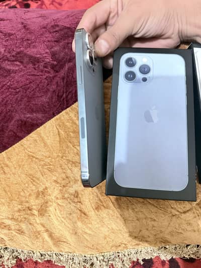 All ok non pta but sim working 10/9 battery 86 256 Gb