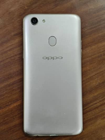 OPPO F5 32/4 Clean device. Only Box. No Exchange. Urgent Sale