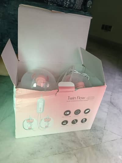 Twin Flow Pro - Wearable Pump (Rechargeable)