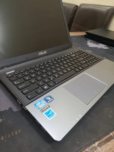 Asus U57A Core i5 2nd Genertion 4GB Ram 320GB HDD 15.6" Display