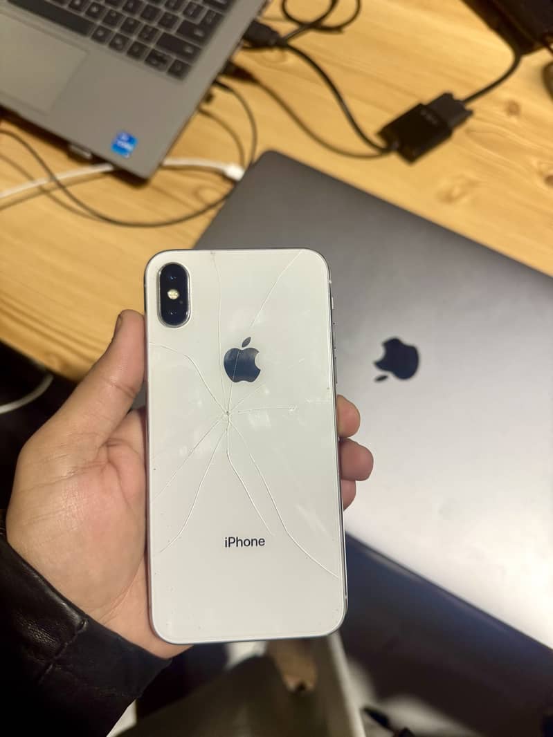 iPhone X 0