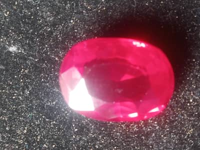 ruby real from Afghanistan any one intrested call 03165089474