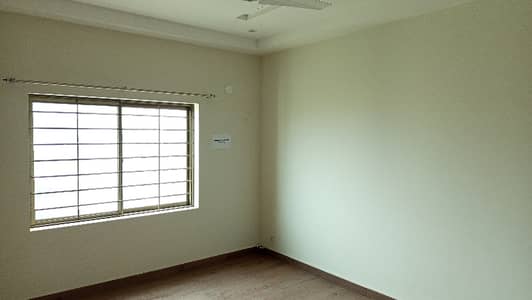 Get In Touch Now To Buy A 12 Marla Flat In Askari 10