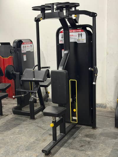 Z Fitness Gym Manufacturer | Leg & Upper Body Machines