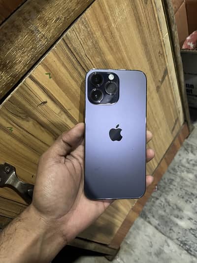 iPhone 14 Pro Max with box factory unlock