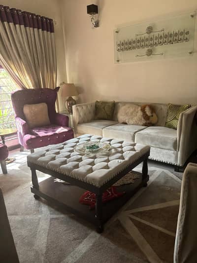 Tufted wooden frame  centre table