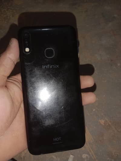 infinix hot 8 lite