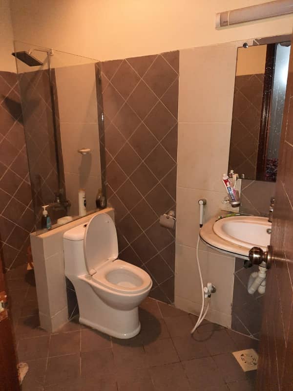 Dha Defense Phase 7 Anwar-E-Shaheed 6