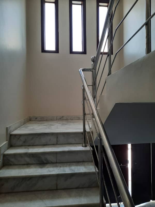 Dha Defense Phase 7 Anwar-E-Shaheed 10