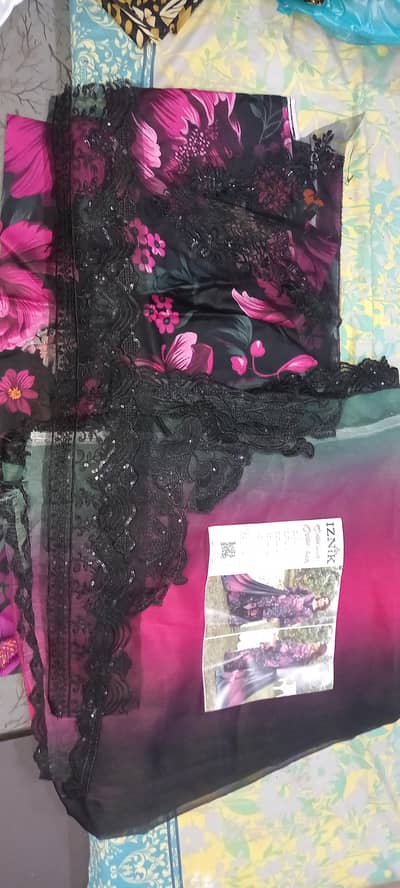 branded 3pice Lawn suite Bin Saeed iznic