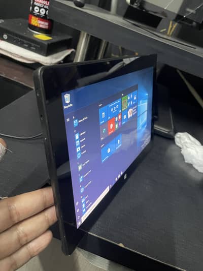 Microsoft Surface Tablet 32GB 2GB Touch