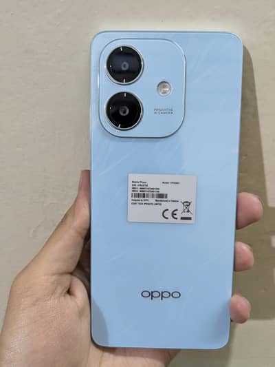 4/64 with box and original charger