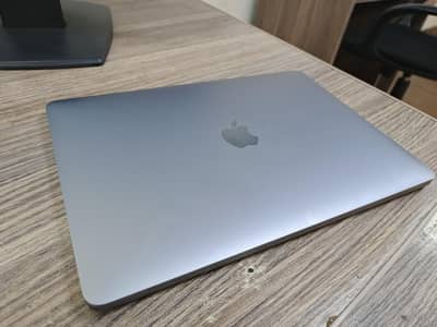 Mac Book Pro M1 Scratch less Condition Laptop
