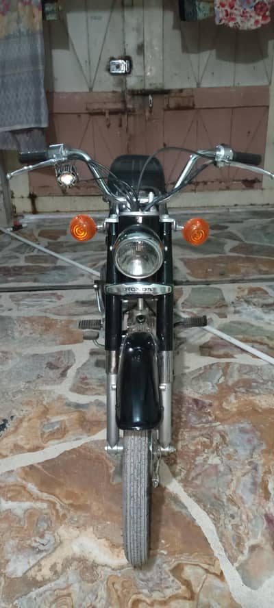 Honda CD 72cc 1970 model
