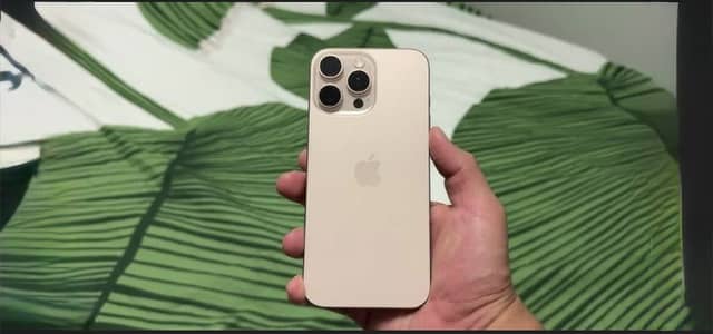 Apple iPhone 16 Pro Max