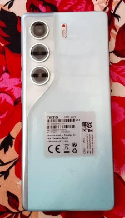 Tecnno Camon 40 8/256 add ko ghor sy read kr k contact krain.