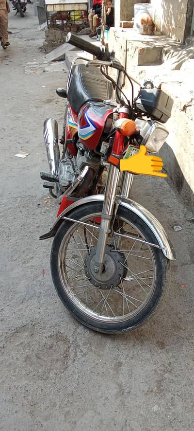 O3OO7896O65/YAS NO KI DEEL 79OOO/HONDA CG 125 MODEL 2015