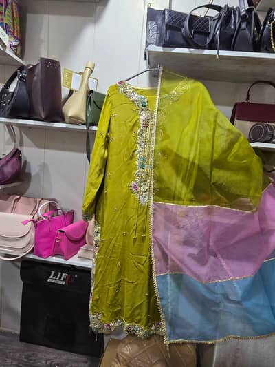 Beautiful Embroidered 3-Piece Suit – Brand New