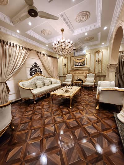 1Kanal Styish New Beautiful House For Sale DHA Phase 4 Near park