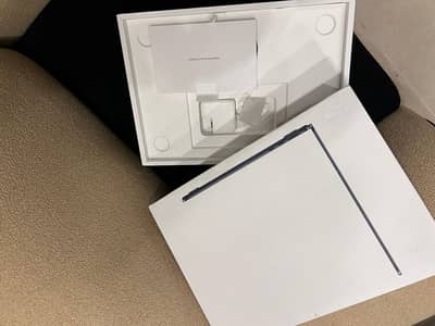 Macbook Air M2 8/256