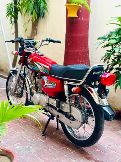 New Bike 10/10 Condition For Sale Contact 0316 4211272