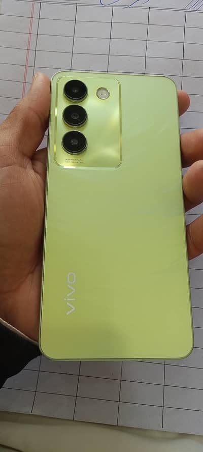 vivo y100 8+8/256 gb good condition