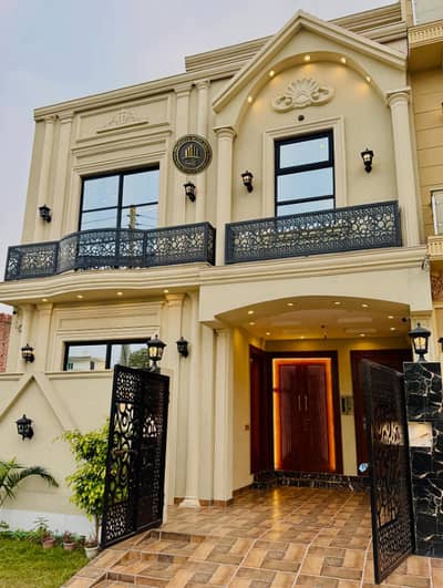 Prominently-Located 8 Marla House Available In Bahria Nasheman
