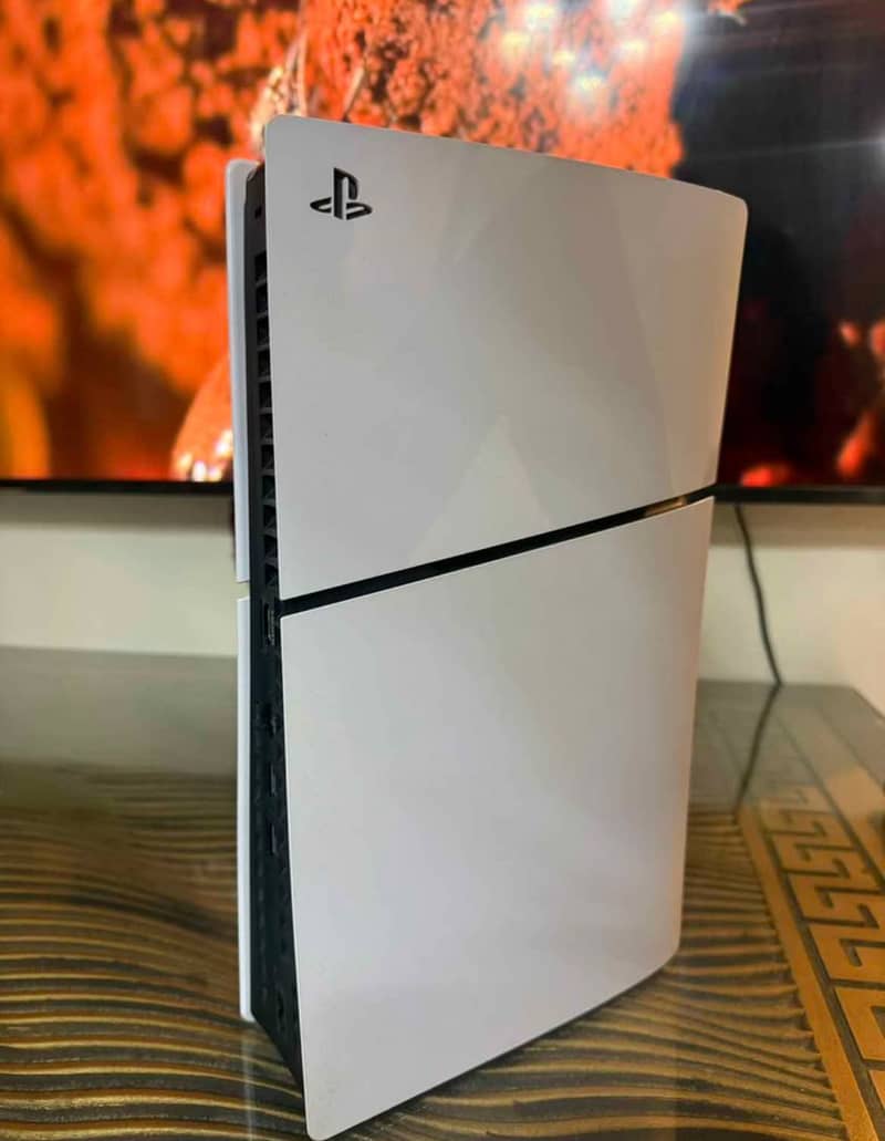 ps5 slim 2