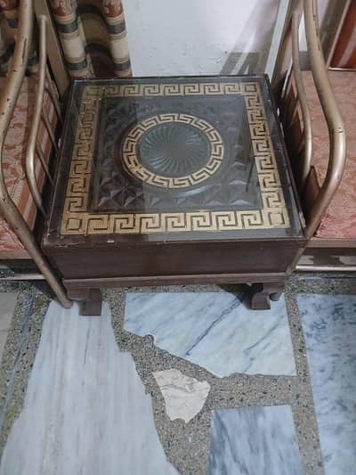 use sofa set 5 seater and table