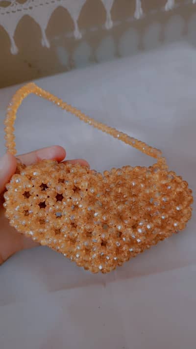 Trendy Crossbody Handbag for Girls – Fashionable & Durable