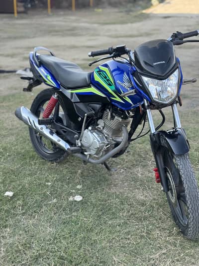 Honda CB125F 2023/24
