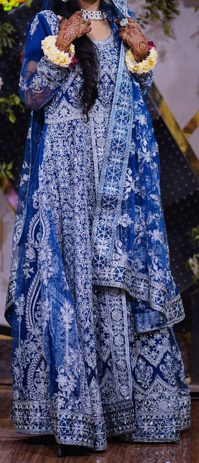 BLUE MEXI 10000 & RED SHARARA 12000