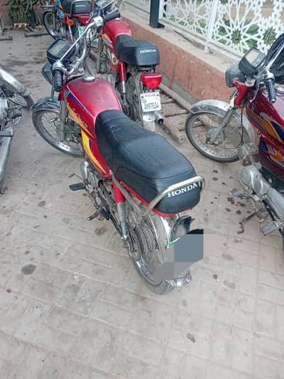 HONDA CD 70 (2004) FIRST OWNET