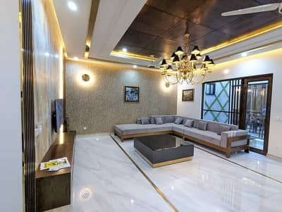1 Kanal new Modern out design House Prime Hot For Sale sui gas Phase1