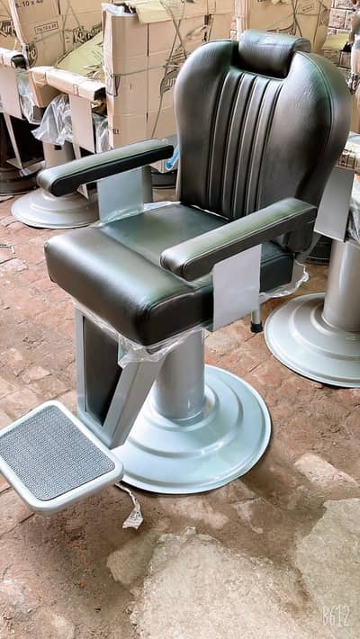 Saloon chair/Barber Chair/hair wash unit/pedicure bed /Trolley/chair