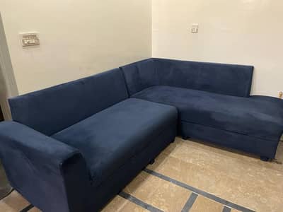 l shape 5 seater with 3 big couches