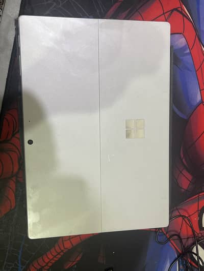 VERY FAST AND SMOOTH MICROSFOT SURFACE 7 PRO