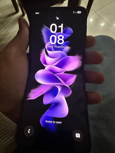 z-flip 3 pta approved