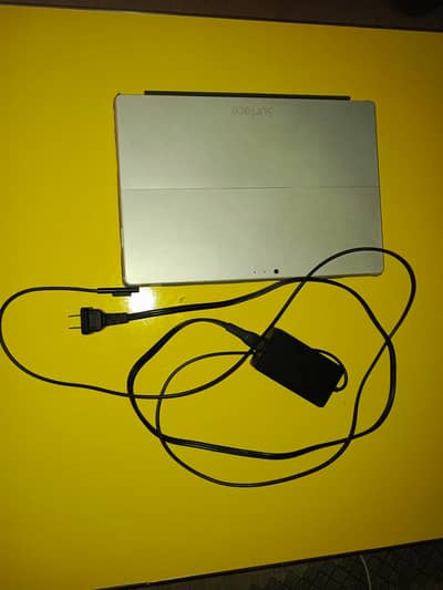 Surface pro 8GB / 256Gb Touch & key board