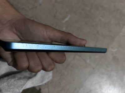 INFINIX HOT 30 8GB+5GB EXPANDABLE 128GB STORAGE